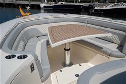 330lxf-details-023-500x334