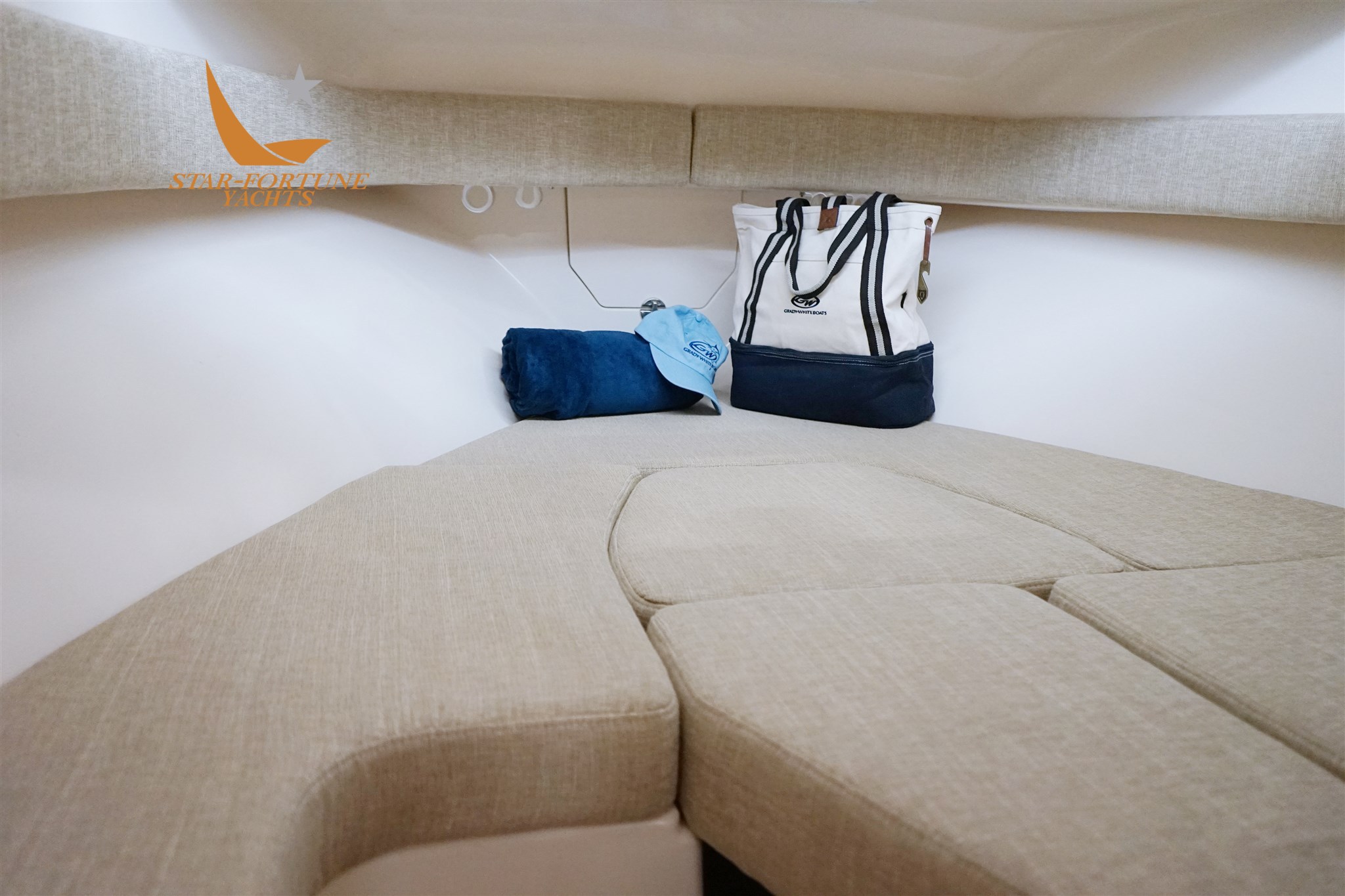 my23-218-cabin