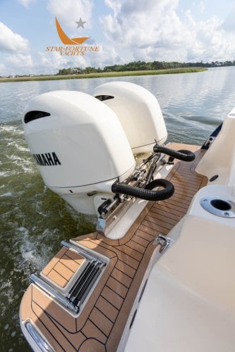 270lxf-details-67-333x500