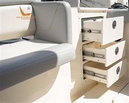 305lxf-details-041-500x399