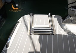 305lxf-details-004-500x348