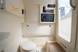 305lxf-details-052-500x333