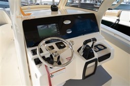 305lxf-details-029-500x333