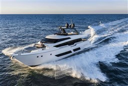 ferretti-850-navigation-11.jpg
