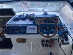 Dettaglio plancia.jpg