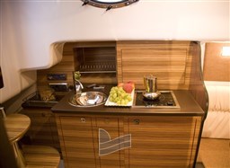 Shadow 30 Cucina interna