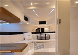 Salone - Cabina di prua.JPG