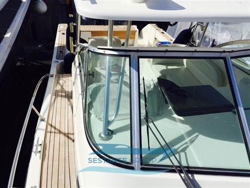 Pursuit 3070 (OS 305) Offshore
