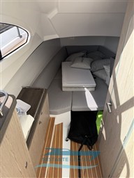 A3660434-C91A-4F05-92FC-BC47932A2F5F_1_105_c