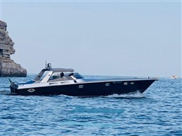 c465b8cd-598f-4c46-8f8e-1961049806f7