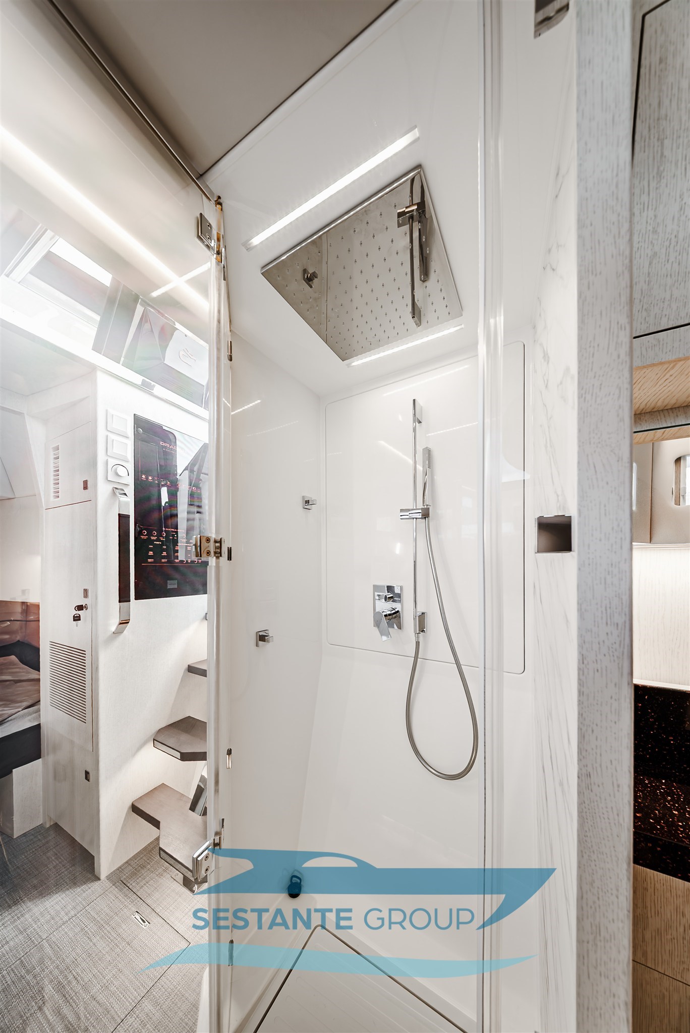 DSC06422-Enhanced-NR