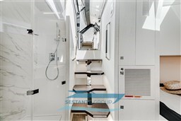 DSC06411-Enhanced-NR