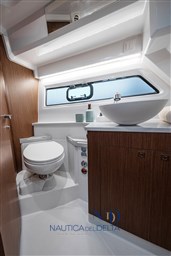 241104_MxHpics_Beneteau_A_0114.jpg-1900px.JPG
