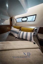 241104_MxHpics_Beneteau_A_0100.jpg-1900px.JPG