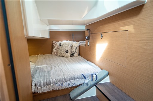 FLYER-10_IMAGE_INT_CABIN (1).jpg