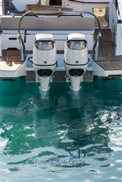 FLYER-10-PILOT-EDITION_IMAGE_DETAILS_AFT-TWIN-ENGINES-SUZUKI.JPG