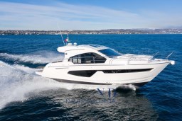 Sessa C42_Exterior_8.jpg