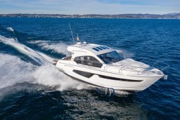 Sessa C42_Exterior_13.jpg