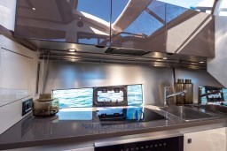 Sessa C42_Interior_29.jpg