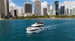 swift-trawler-37-fly-exterior-design-09.jpg