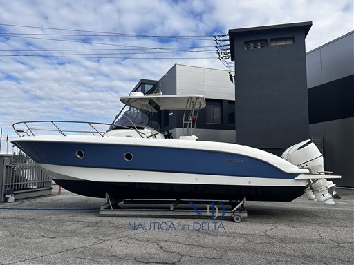 Sessa Marine Key Largo 28