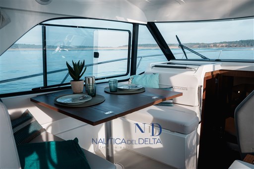 241105_MxHpics_Beneteau_A_0869.jpg-1900px.JPG