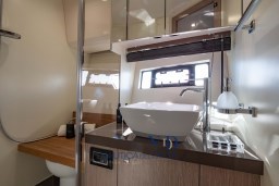 Sessa C42_interior_34.jpg