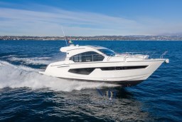 Sessa C42_Exterior_10.jpg