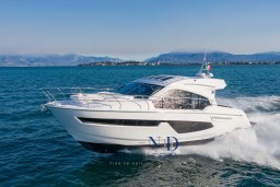 Sessa C42_Exterior_6.jpg