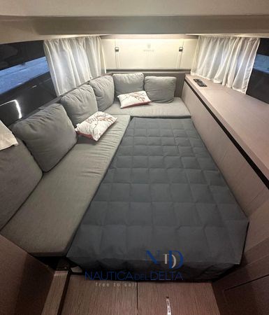 dinette di prua trasformabile - optional