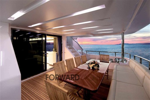 benetti-delfino-93-interior-5