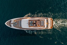 Custom Line Navetta 30