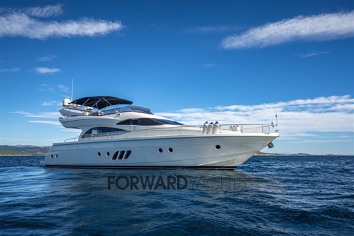 Dominator Yachts Dominator 62