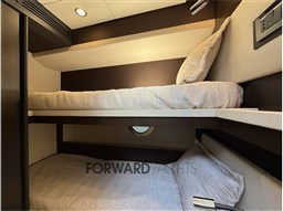 AZIMUT 66 FLY 8.jpg