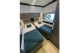 2020-azimut-s7-power-9974786-20251021061816480-2.jpg