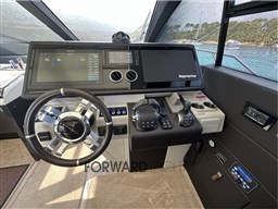Azimut s76.jpg