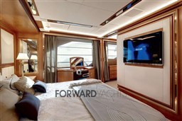 benetti-delfino-93--interior-2