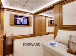benetti-delfino-93-interior-22