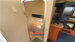 bayliner_305_barcausata_lagodigarda_barchebellandi9