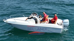 huracan_5.7_prua al vento_barca usata con garanzia_barchebellandi_3