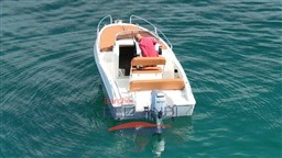 huracan_5.7_prua al vento_barca usata con garanzia_barchebellandi_1