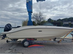 sea_ray_210_spx_outboard_lago_di_garda