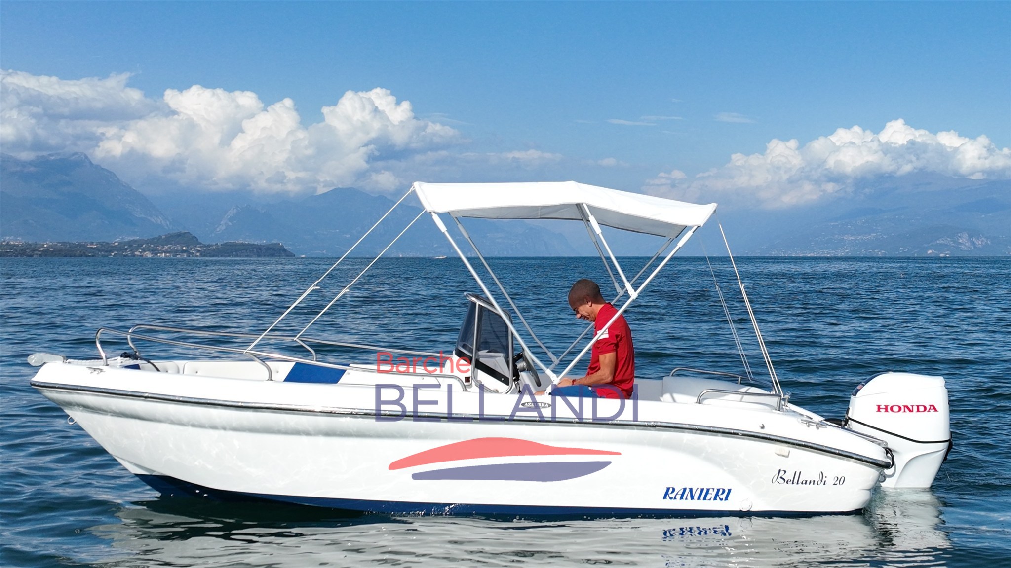 RAnieri_azzurra_usato_lagodigarda_barchebellandi_1