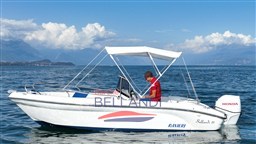 RAnieri_azzurra_usato_lagodigarda_barchebellandi_1