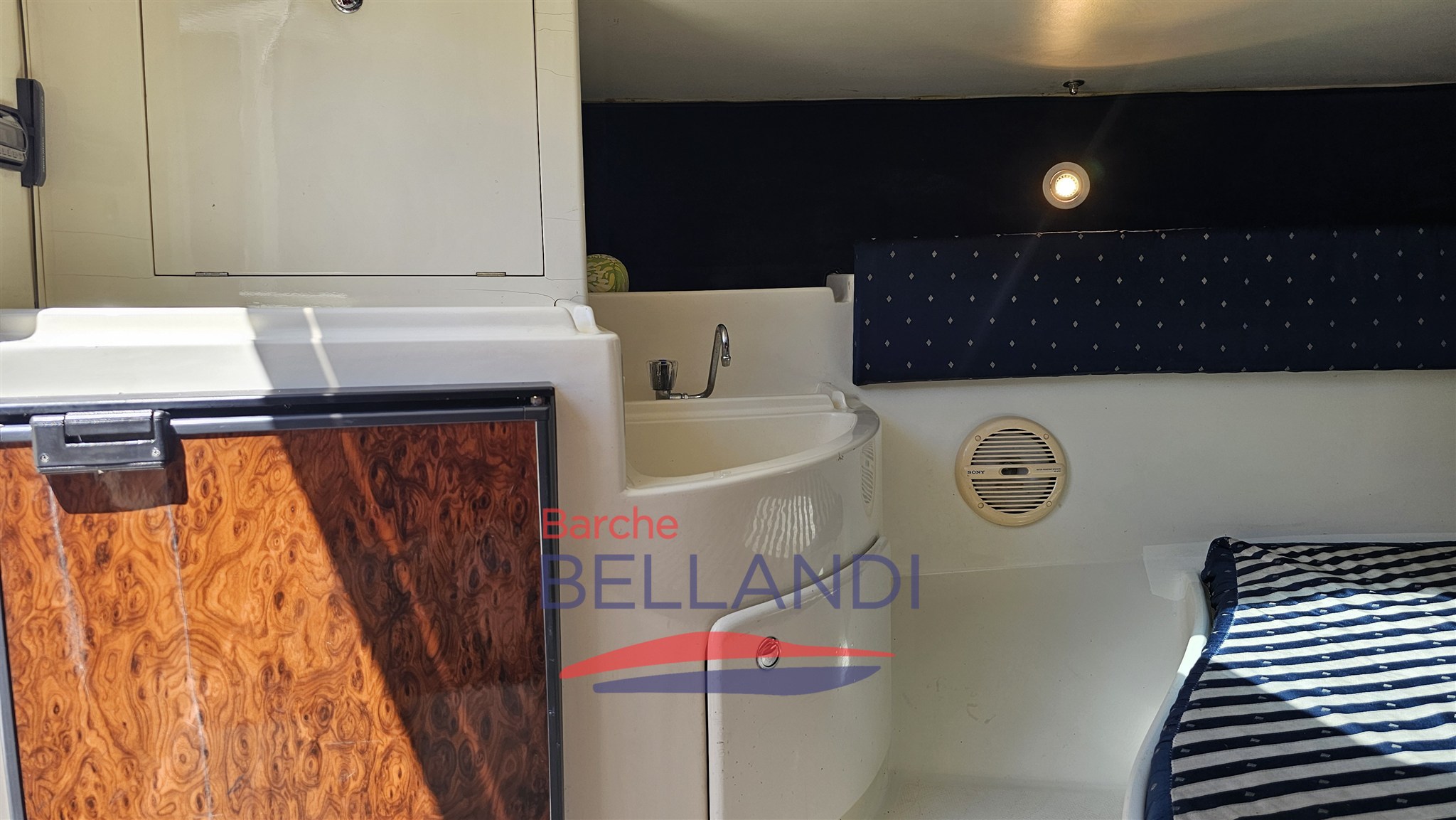 tonygiuliano_sorrento24_barcausata_barchebellandi_garanzialegalediconformita12mesi_frigo