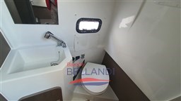 beneteau_flyer_9_spacedeck_honda_250_barchebellandi_lagodigarda_30