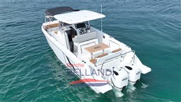 beneteau_flyer_9_spacedeck_honda_250_barchebellandi_lagodigarda_16