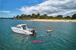 beneteau_Antares_7_V2_barchebellandi_Antares-7-lifestyle-11.jpg-1900px