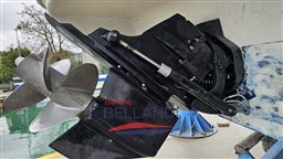 bayliner_305_barcausata_lagodigarda_barchebellandi17