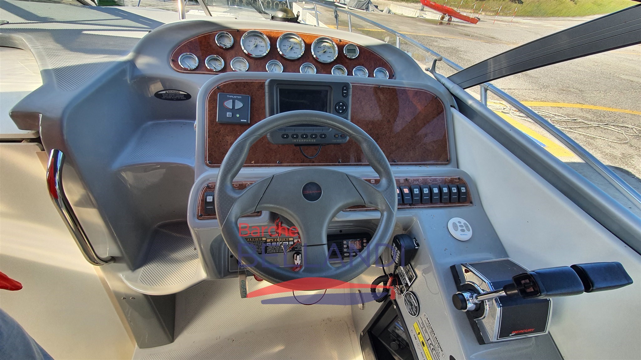 bayliner_305_barcausata_lagodigarda_barchebellandi2